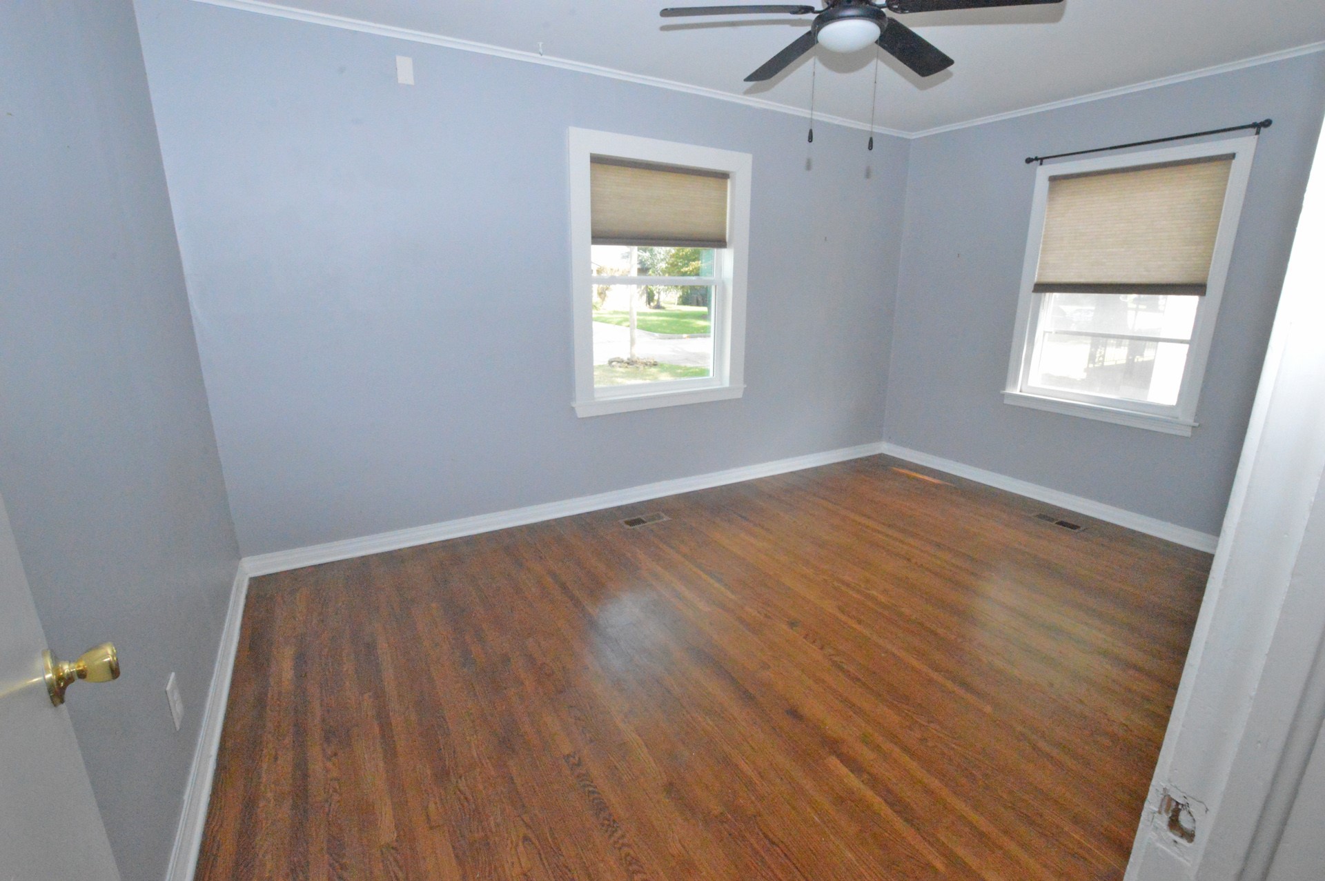 1432 E 50th Street Property Photo 25