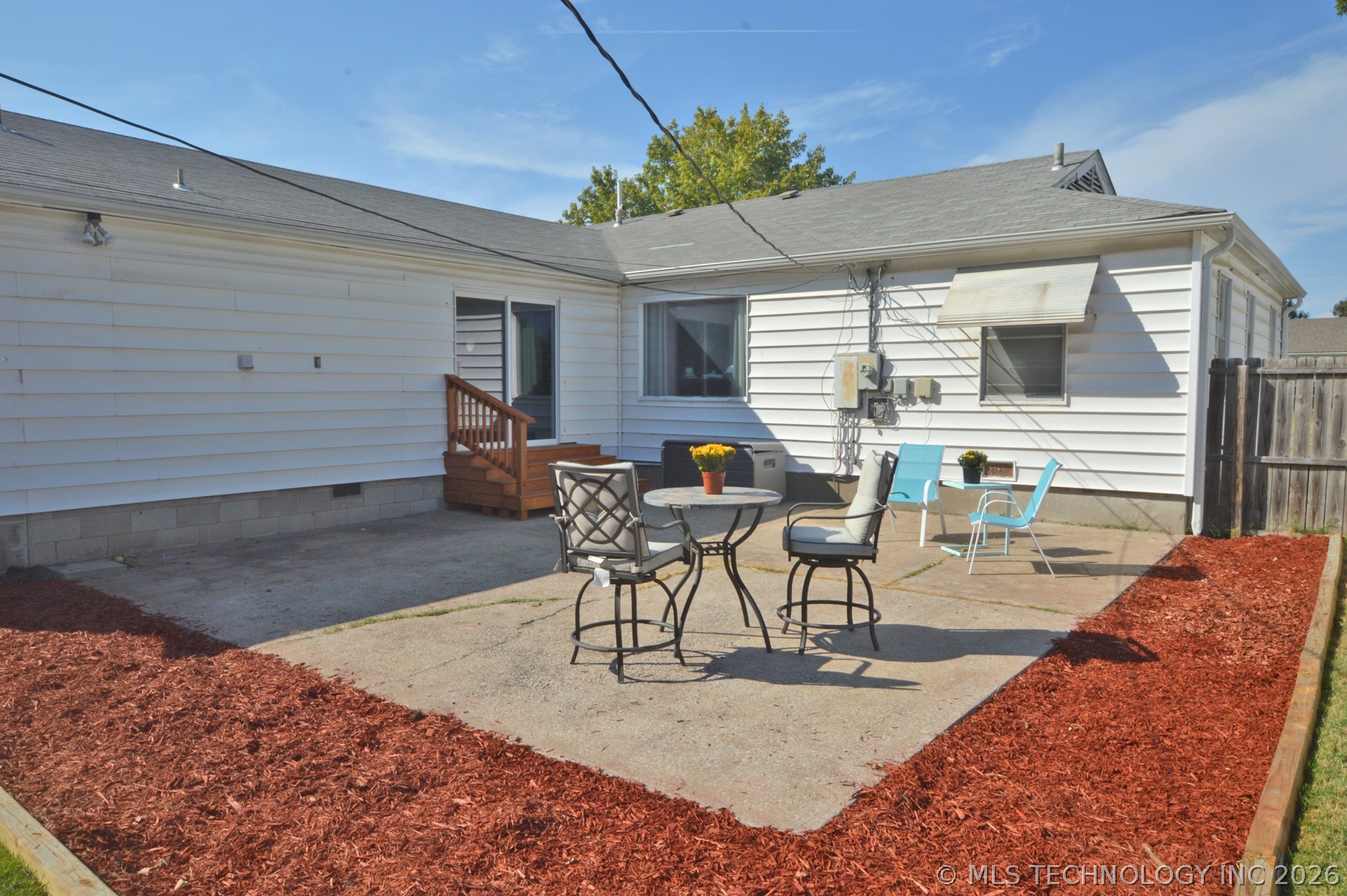 1432 E 50th Street Property Photo 30