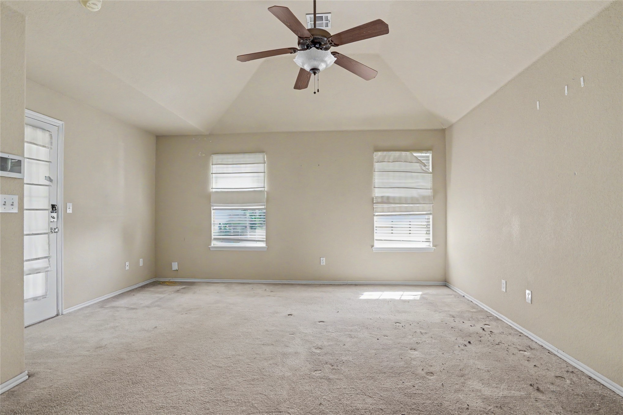 20230 E 50th Place Property Photo 21