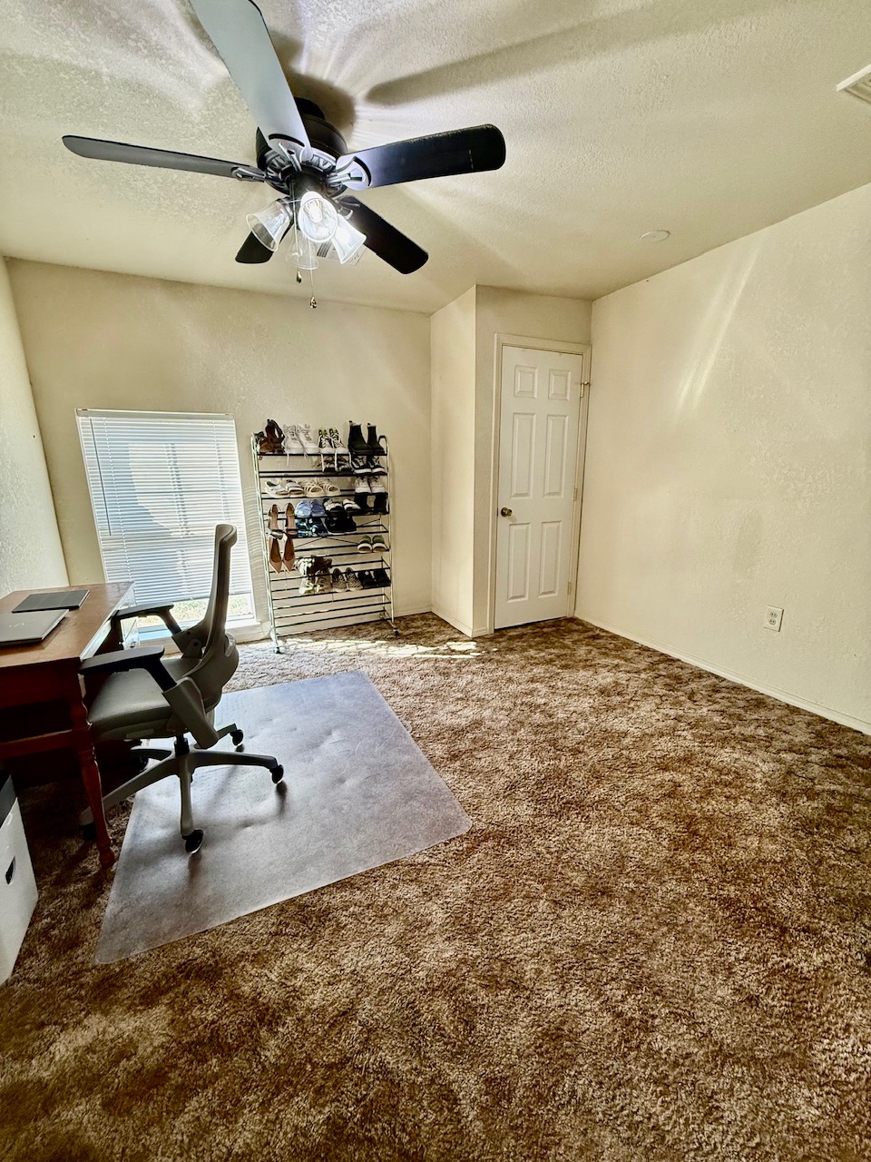 103 S Holly Street Property Photo 18