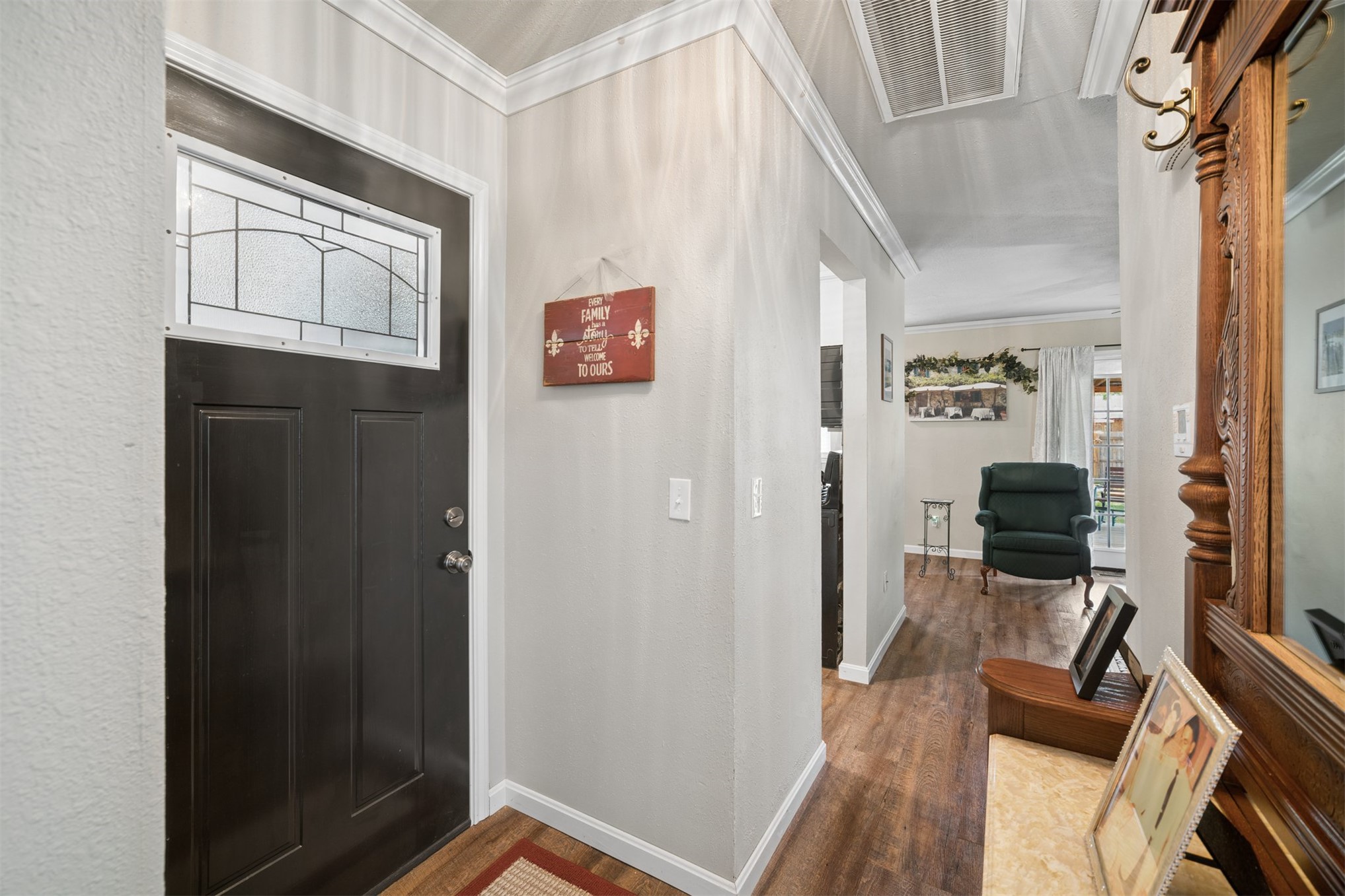 1721 Southridge Drive Property Photo 4