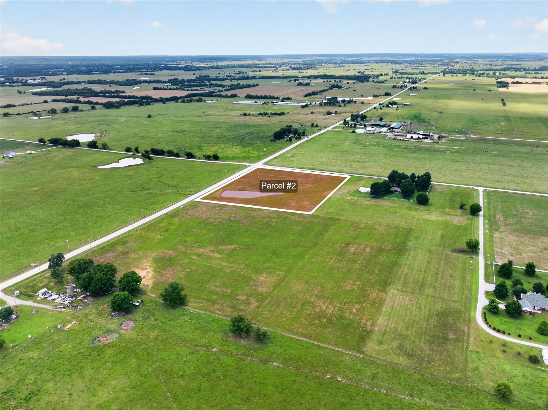 E 450 Road Property Photo 7