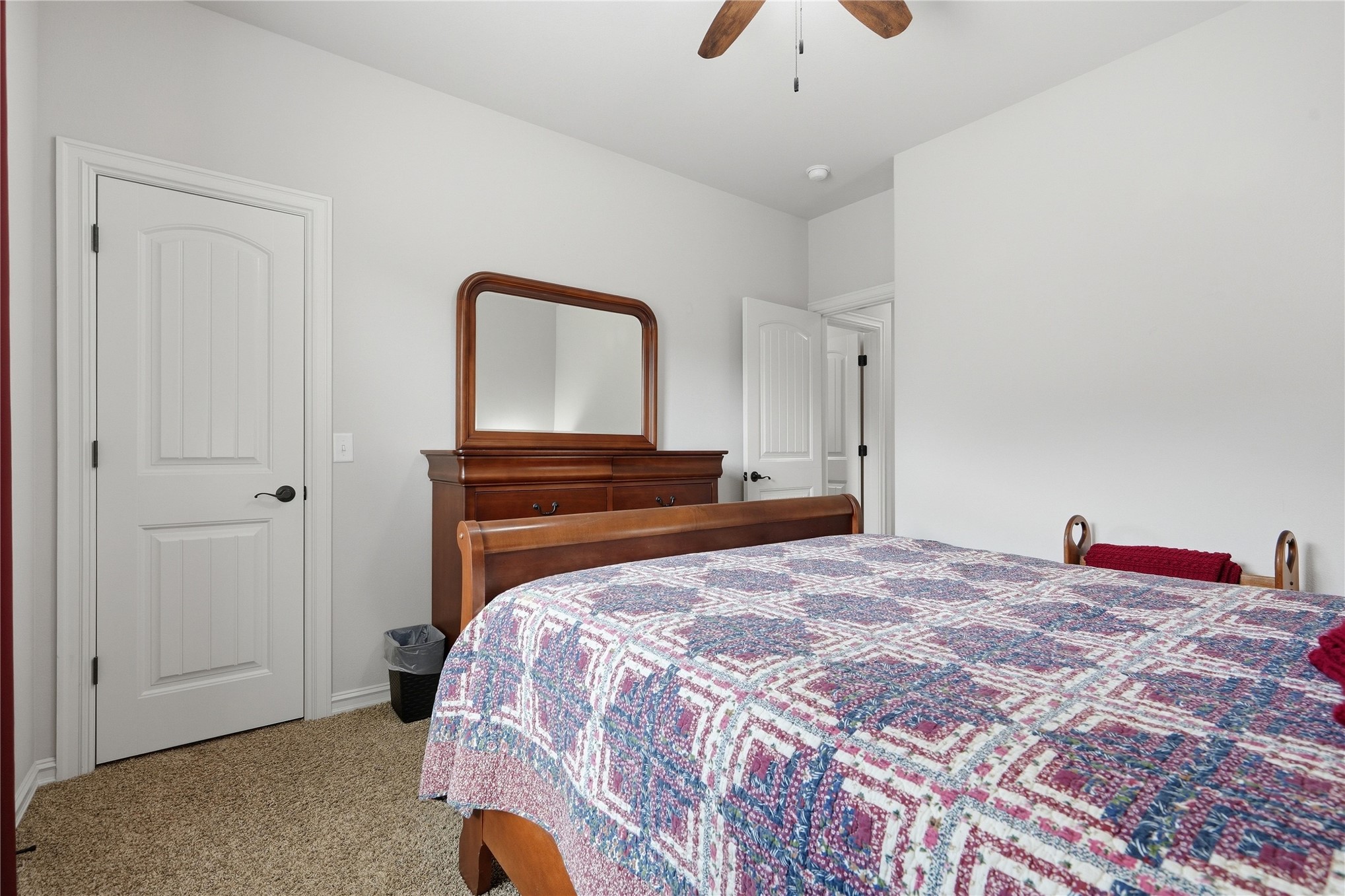 13419 S Poplar Street Property Photo 23