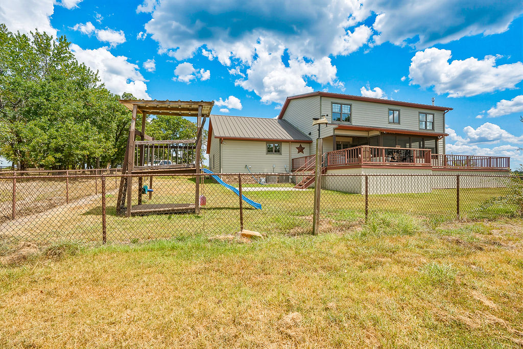 37969 County Road 1590 Property Photo 7