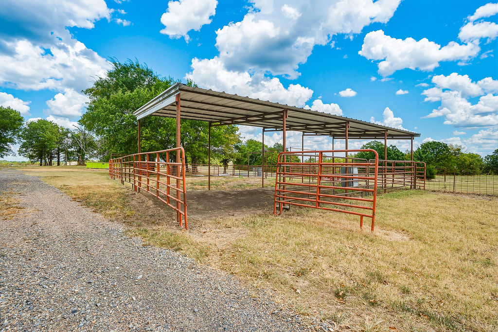 37969 County Road 1590 Property Photo 57