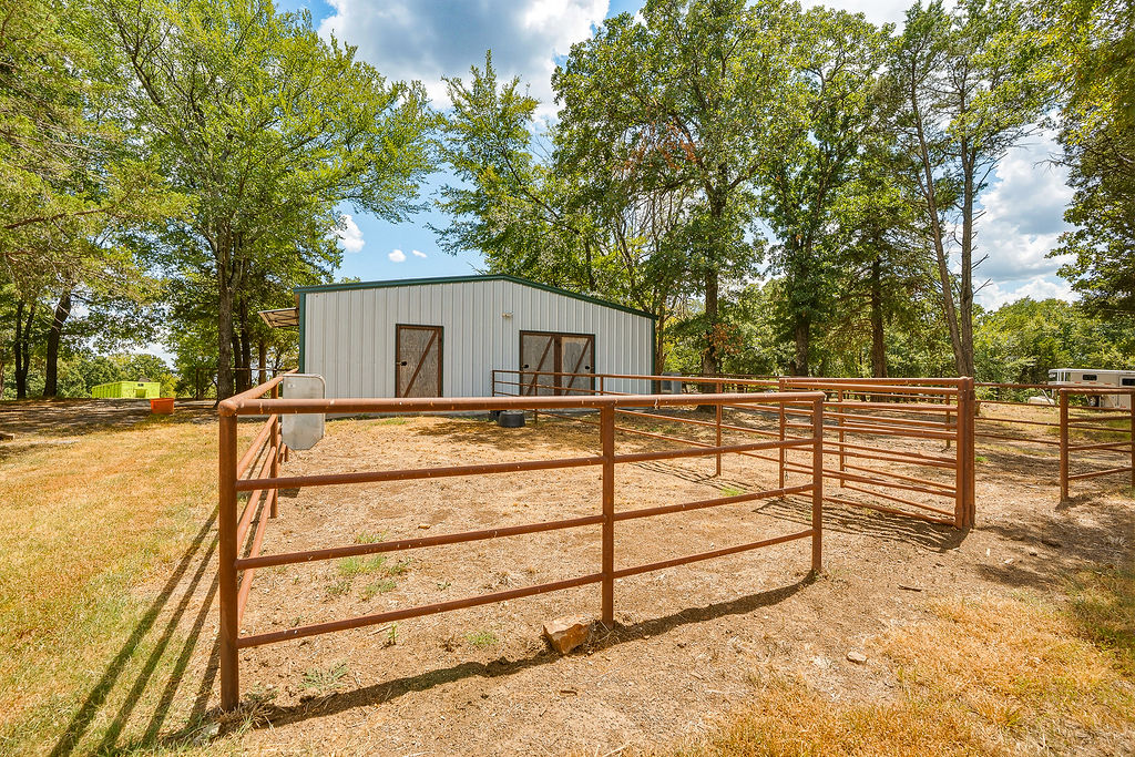 37969 County Road 1590 Property Photo 64