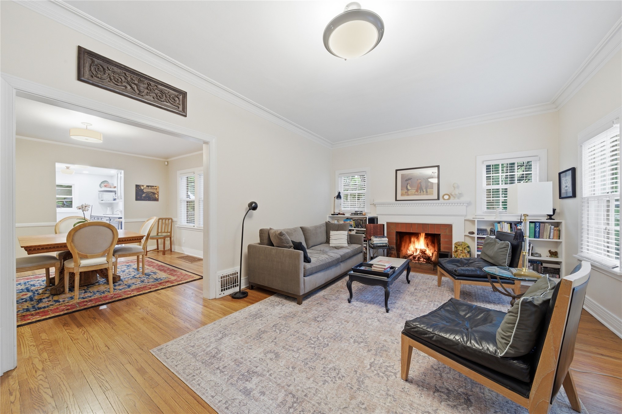 1740 S College Avenue Property Photo 10