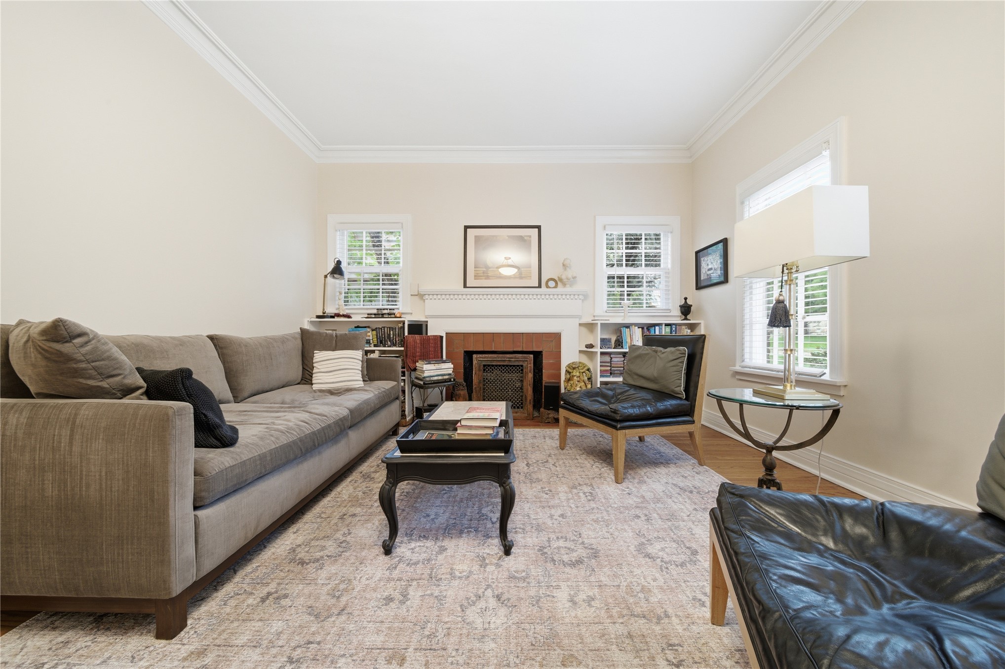 1740 S College Avenue Property Photo 12