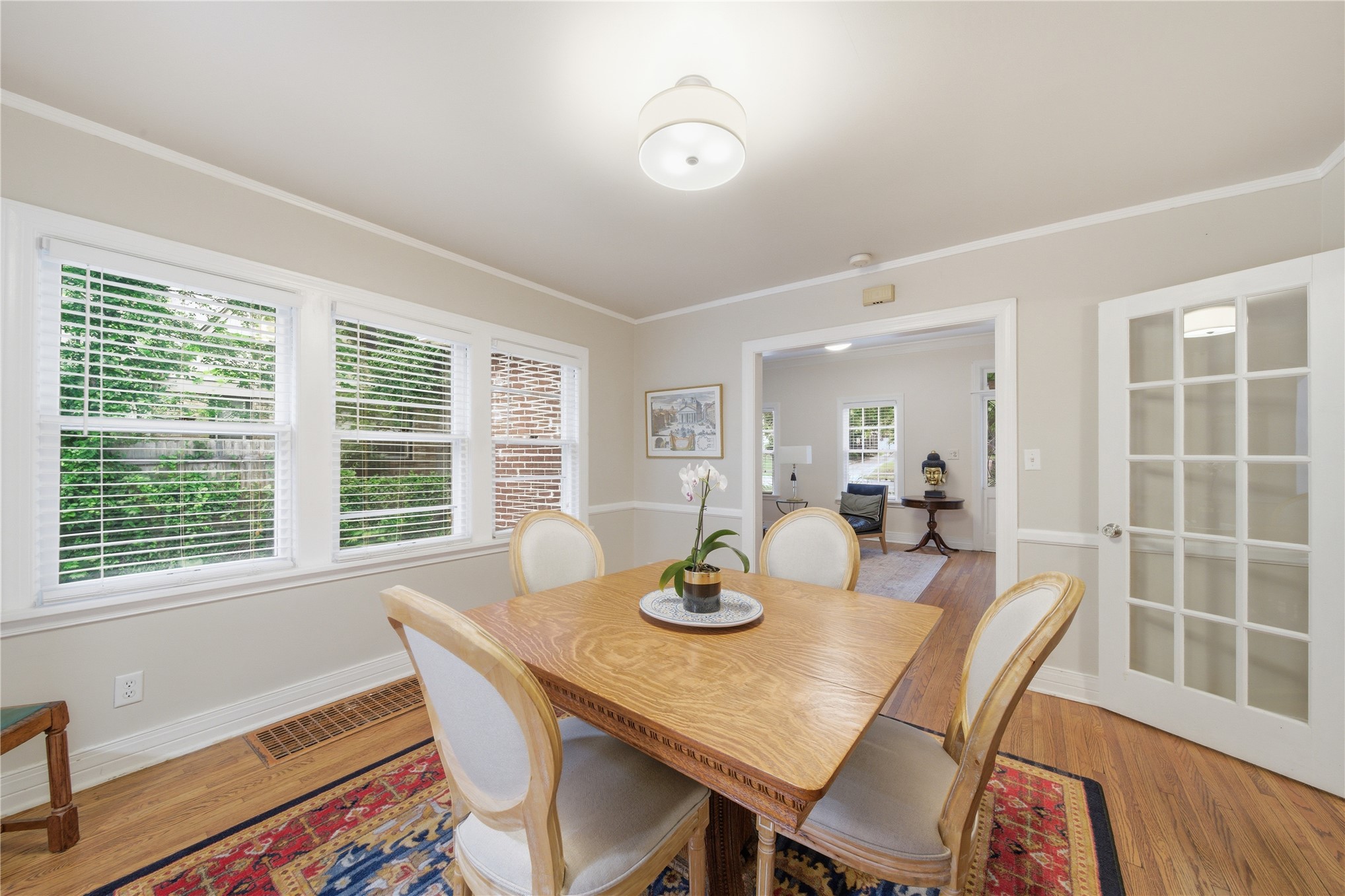 1740 S College Avenue Property Photo 14