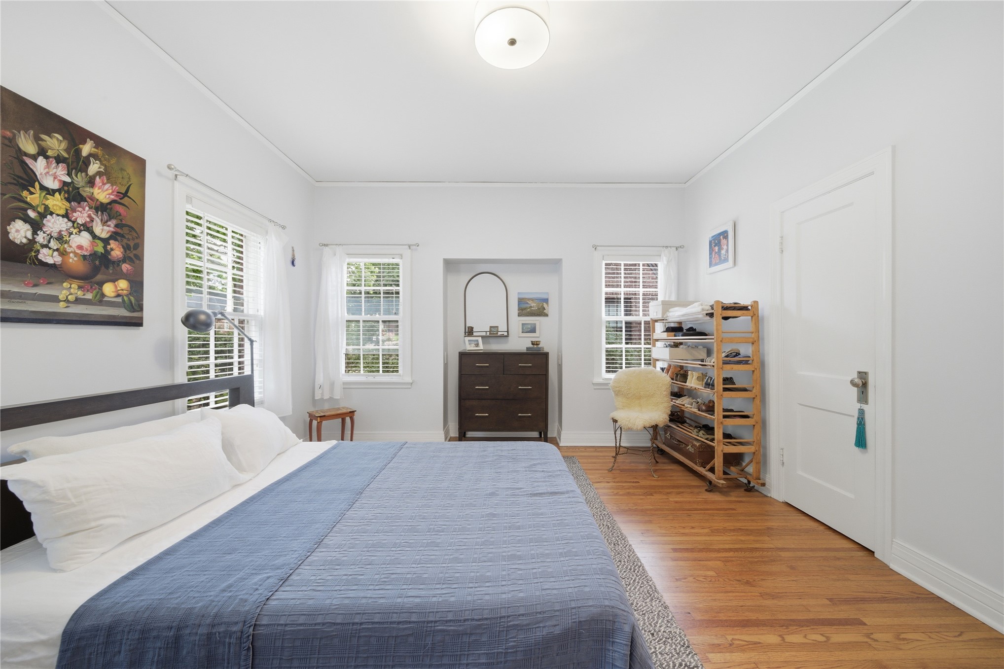 1740 S College Avenue Property Photo 22