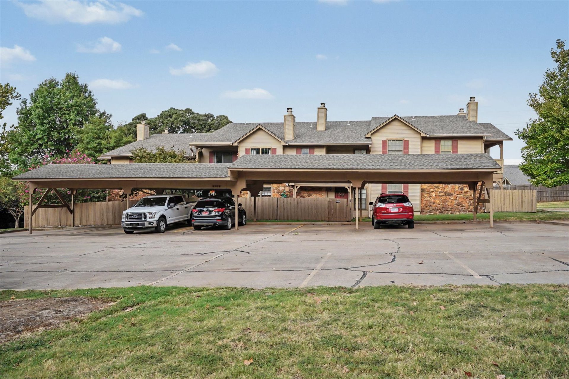 9106 S Urbana Avenue 10c Property Photo 5