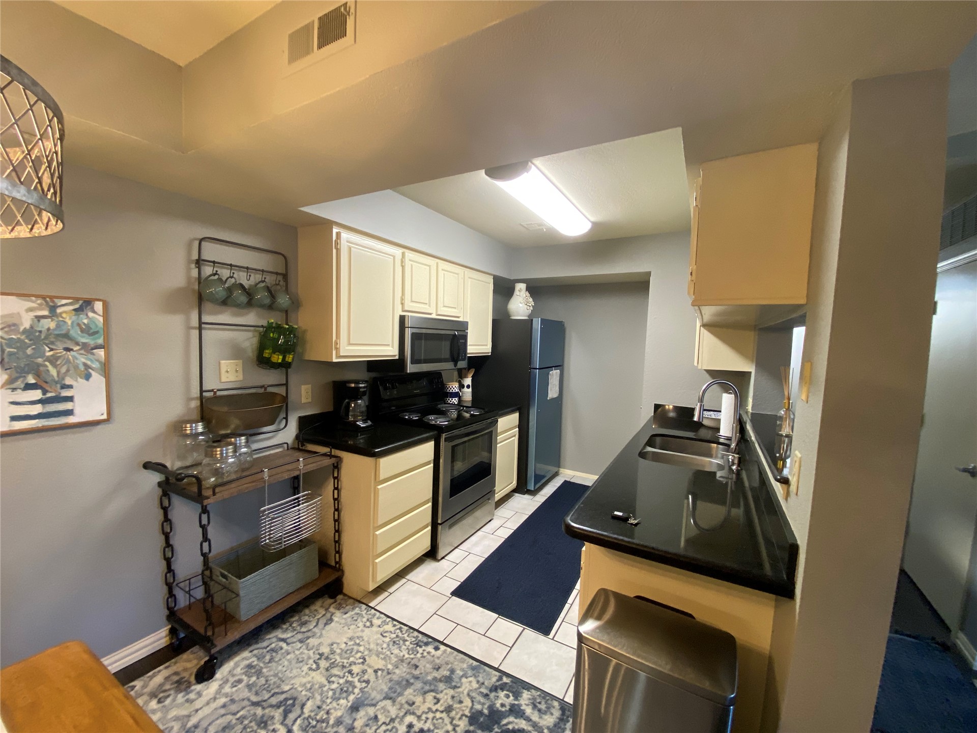 9106 S Urbana Avenue 10c Property Photo 17