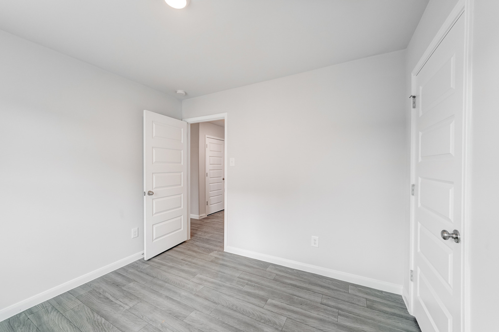 1181 Bull Rush Circle Property Photo 10