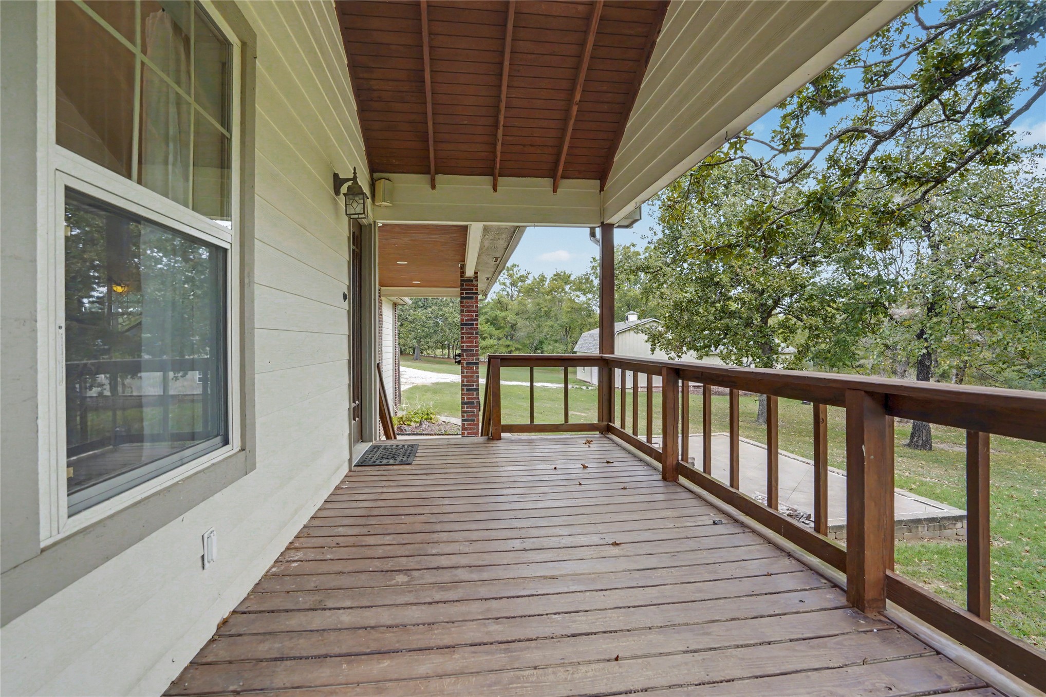 2105 S 280th East Avenue Property Photo 39