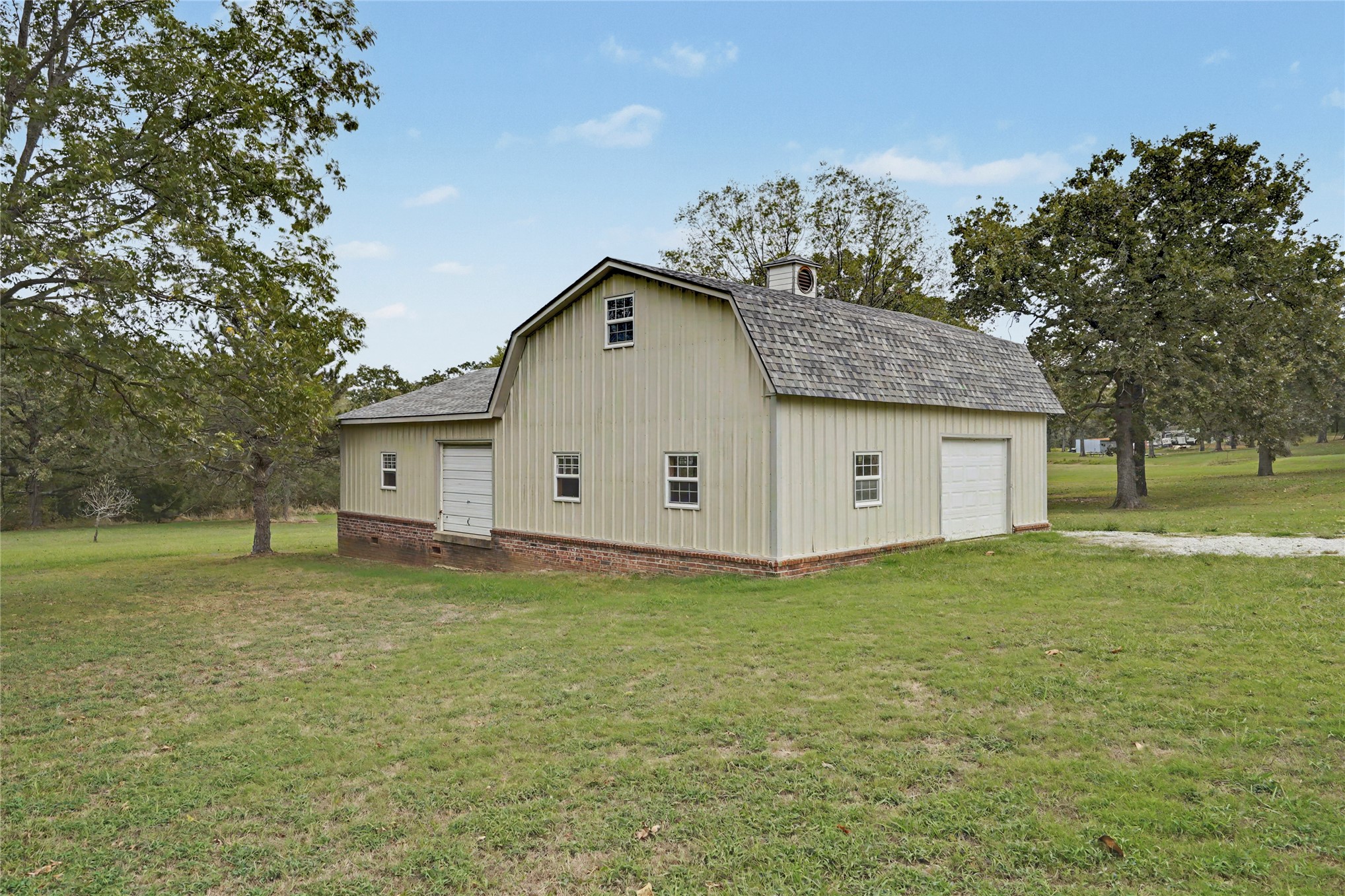 2105 S 280th East Avenue Property Photo 44
