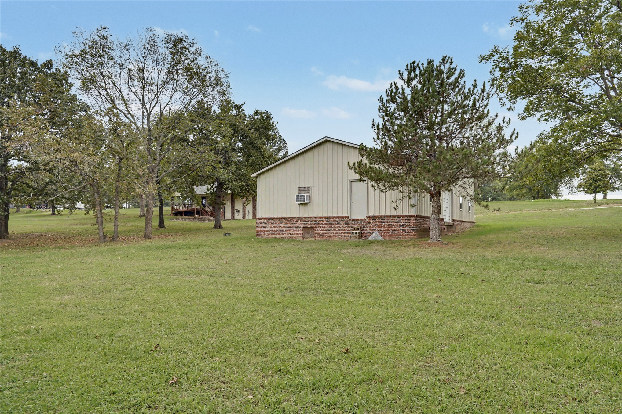 2105 S 280th East Avenue Property Photo 45