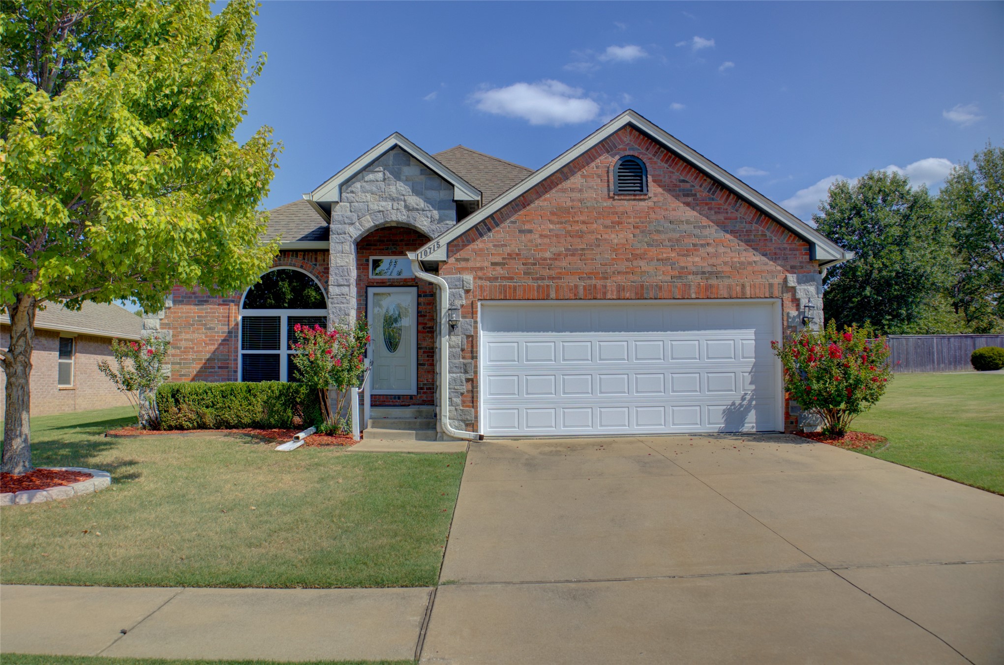 10715 Masters Circle Property Photo 1