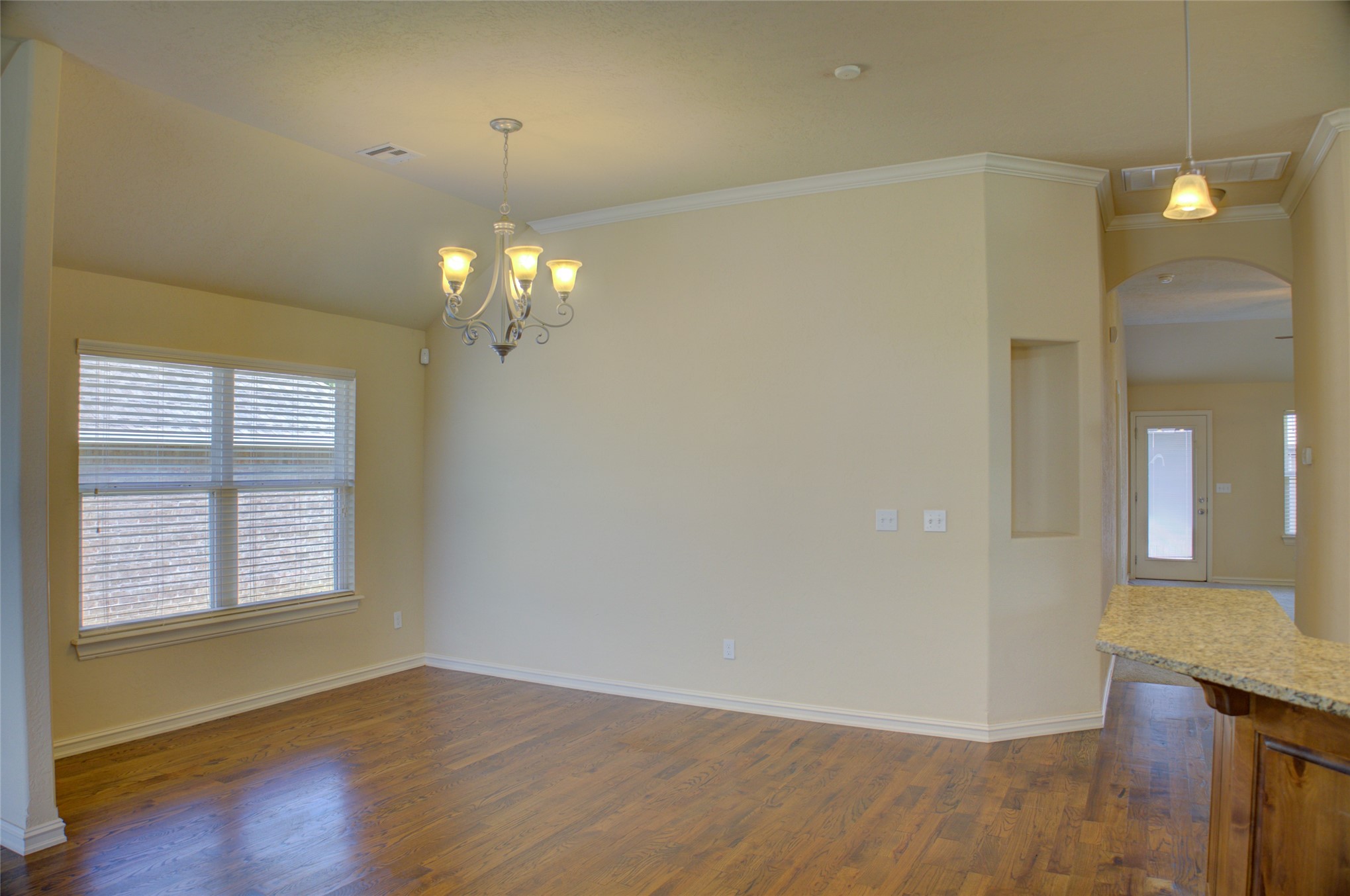 10715 Masters Circle Property Photo 7