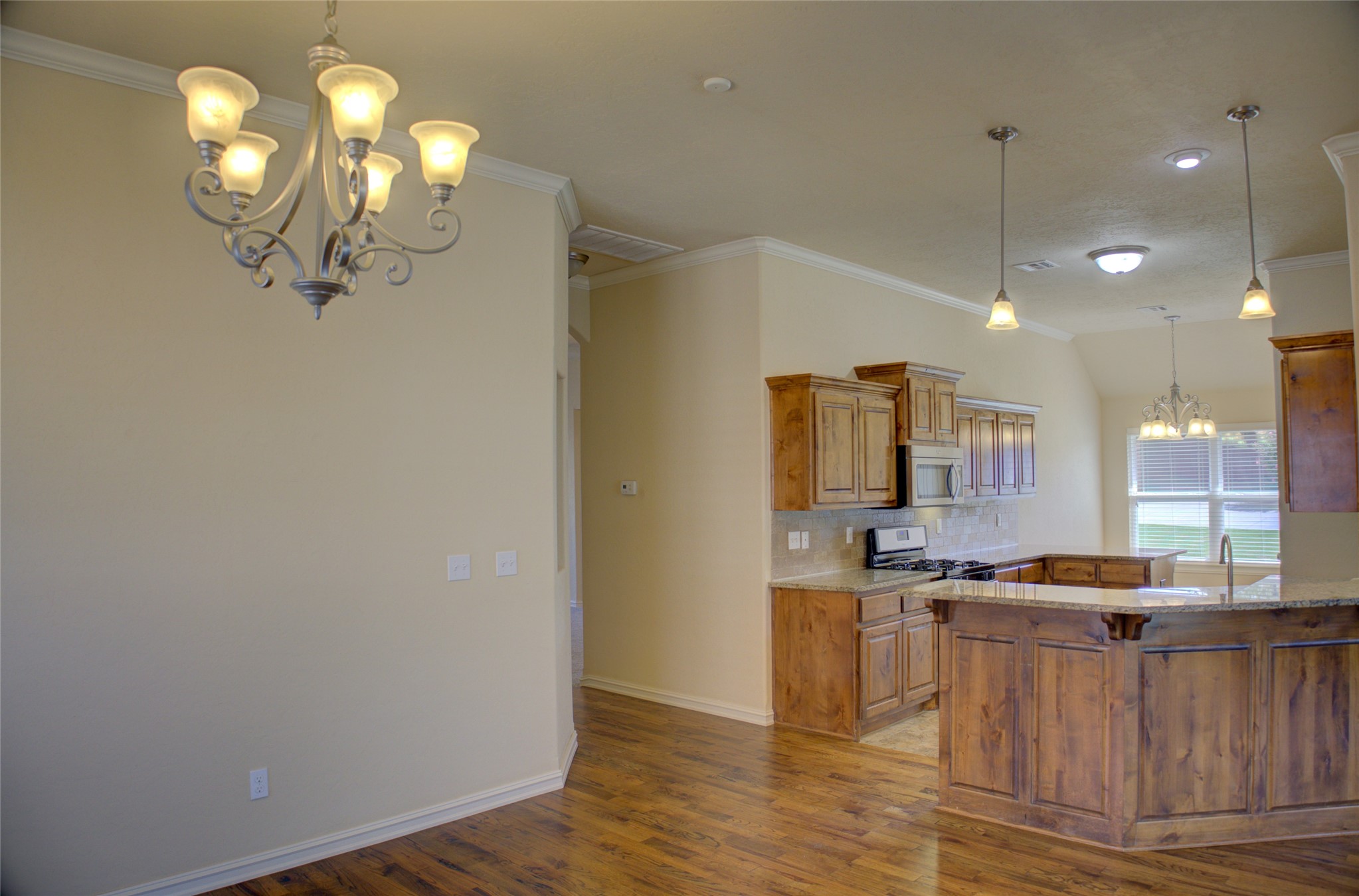 10715 Masters Circle Property Photo 11