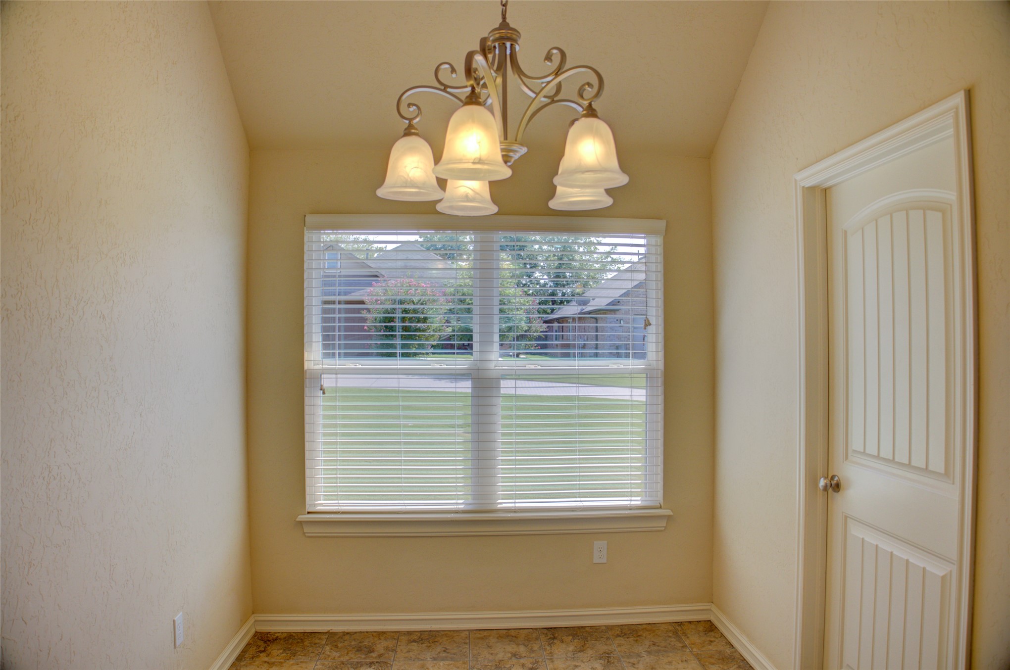10715 Masters Circle Property Photo 20