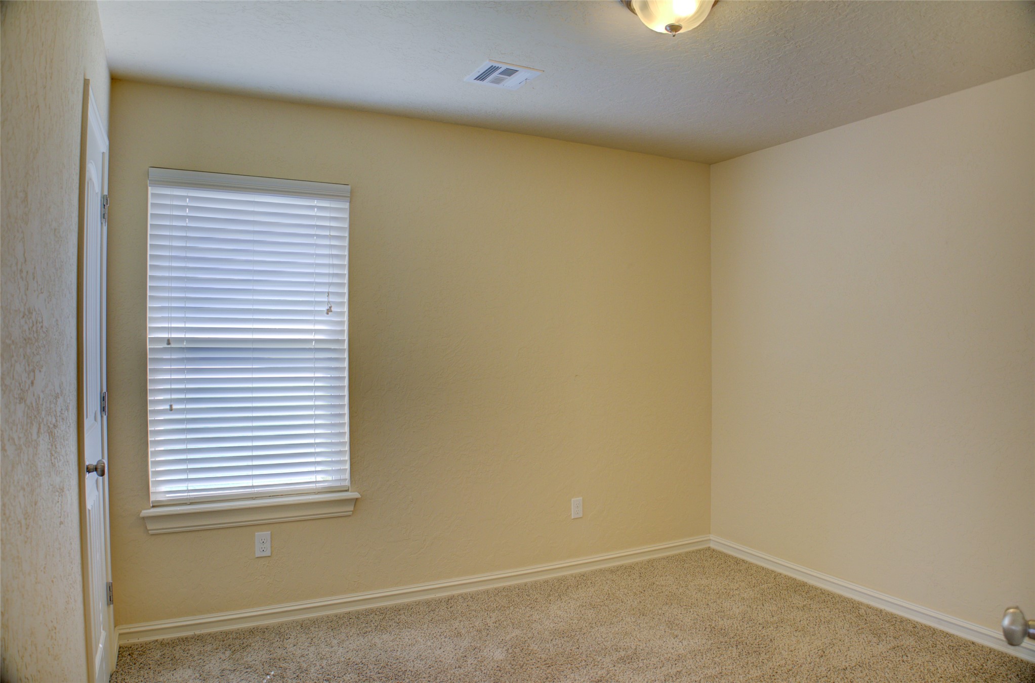 10715 Masters Circle Property Photo 32