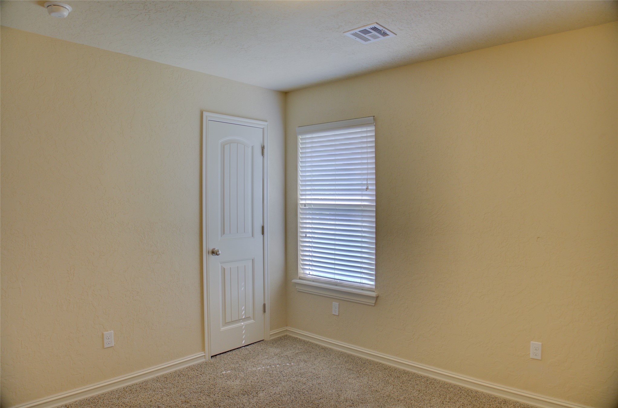 10715 Masters Circle Property Photo 33