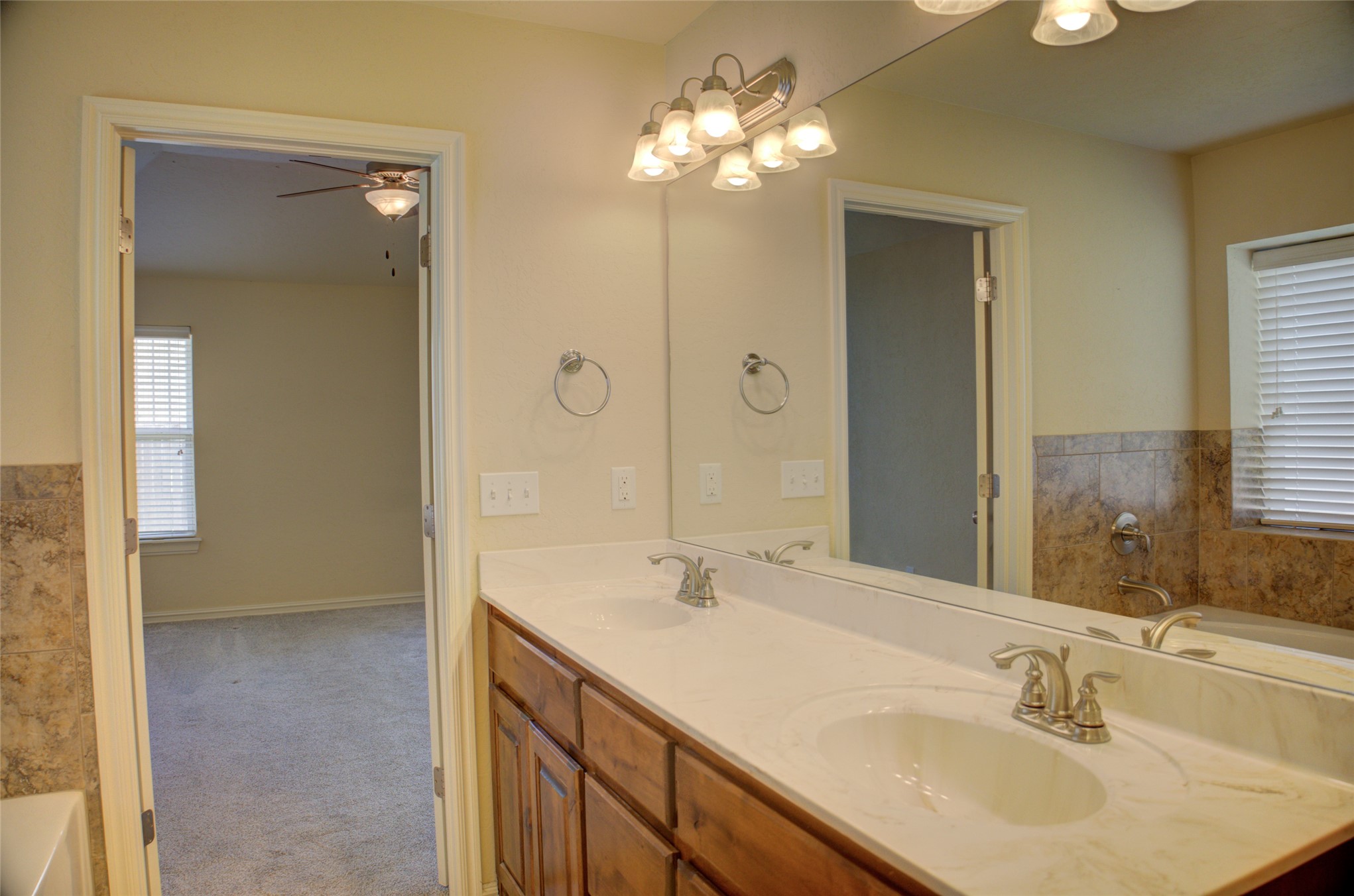 10715 Masters Circle Property Photo 40