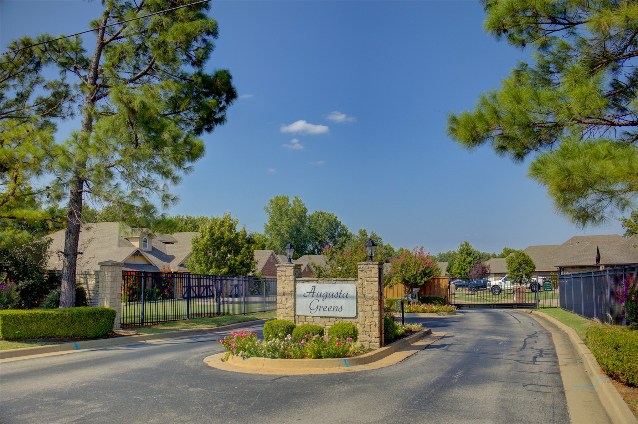10715 Masters Circle Property Photo 51