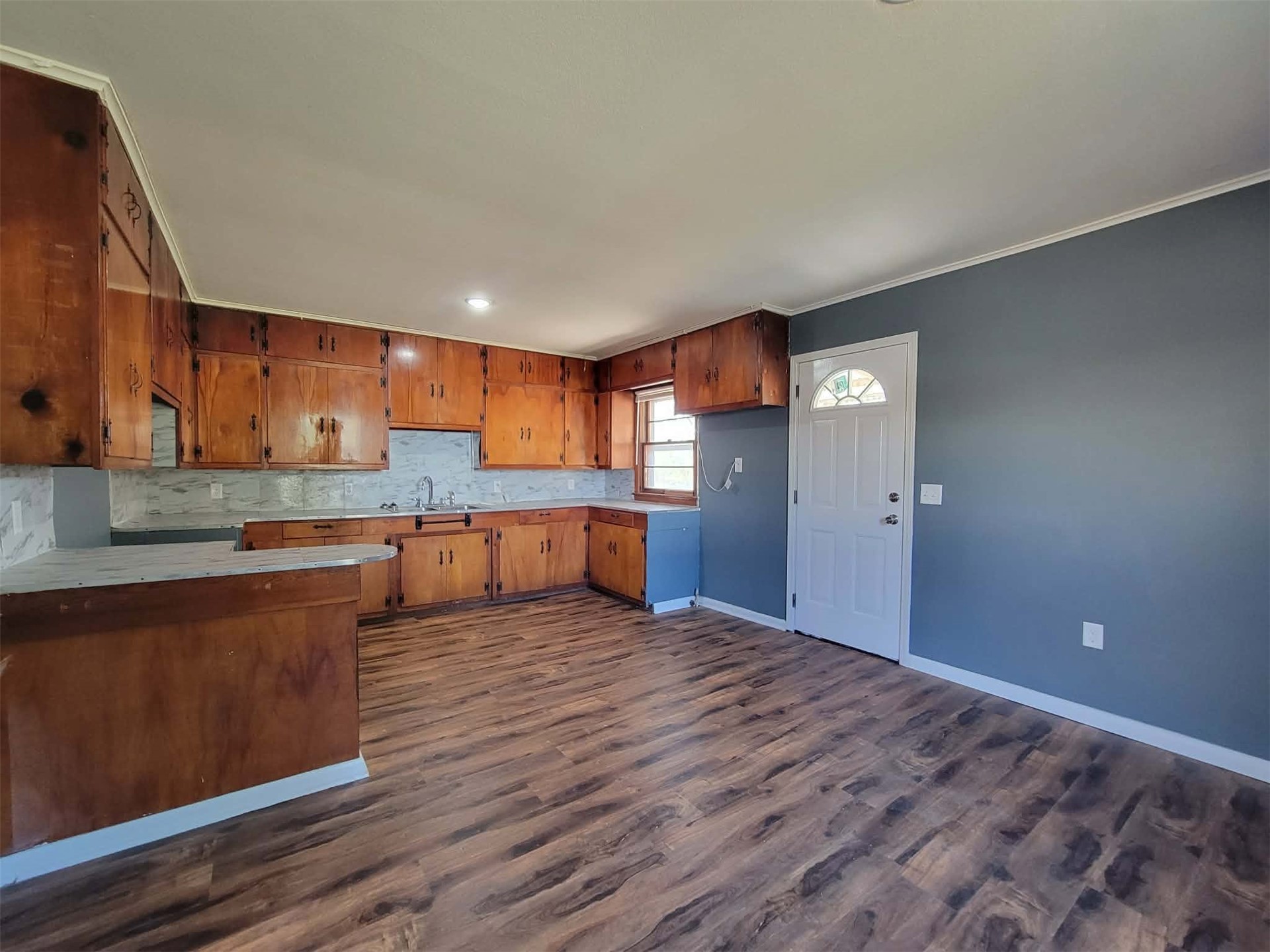 3540 E Cherokee Avenue Property Photo 4