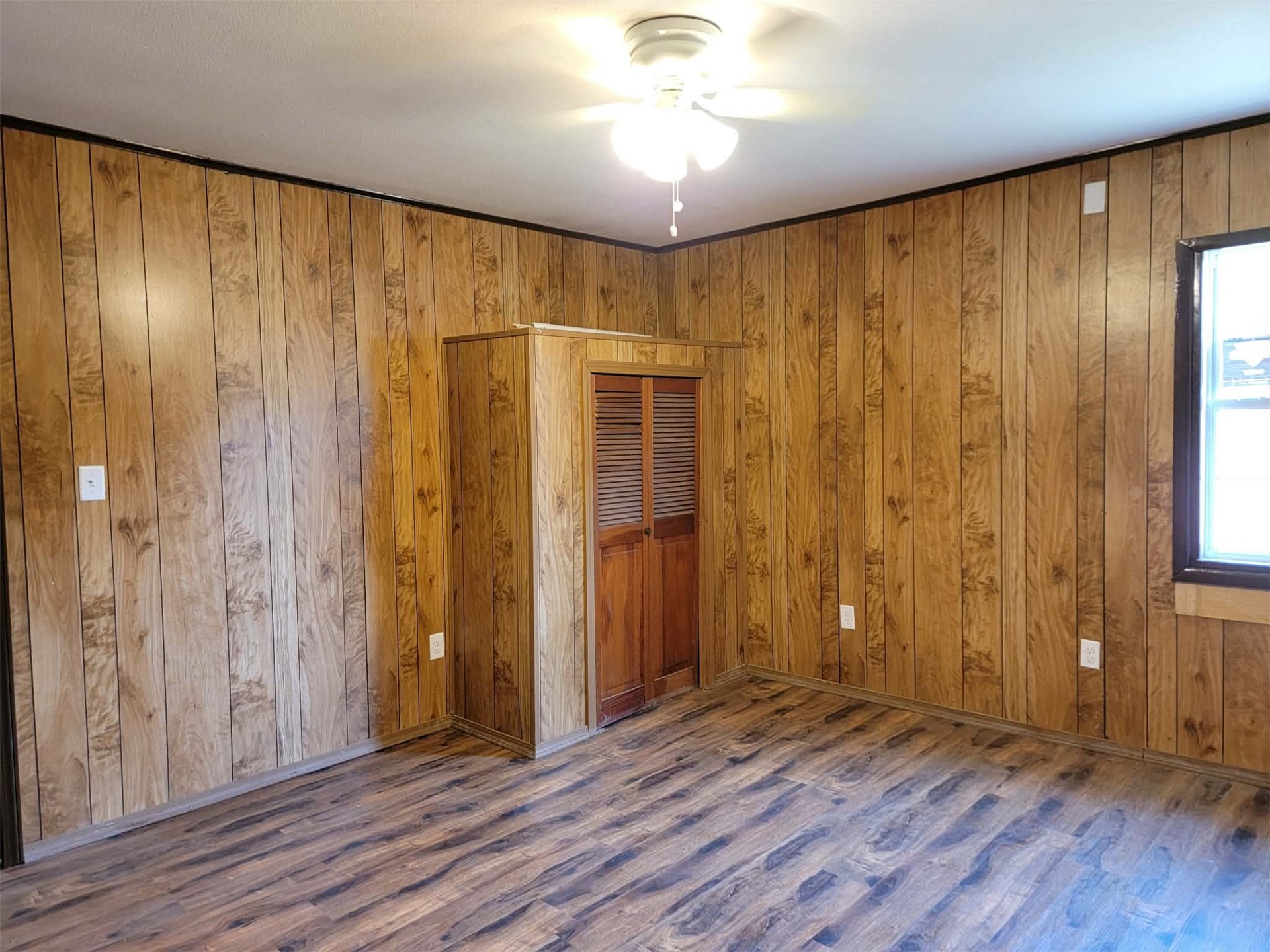 3540 E Cherokee Avenue Property Photo 9