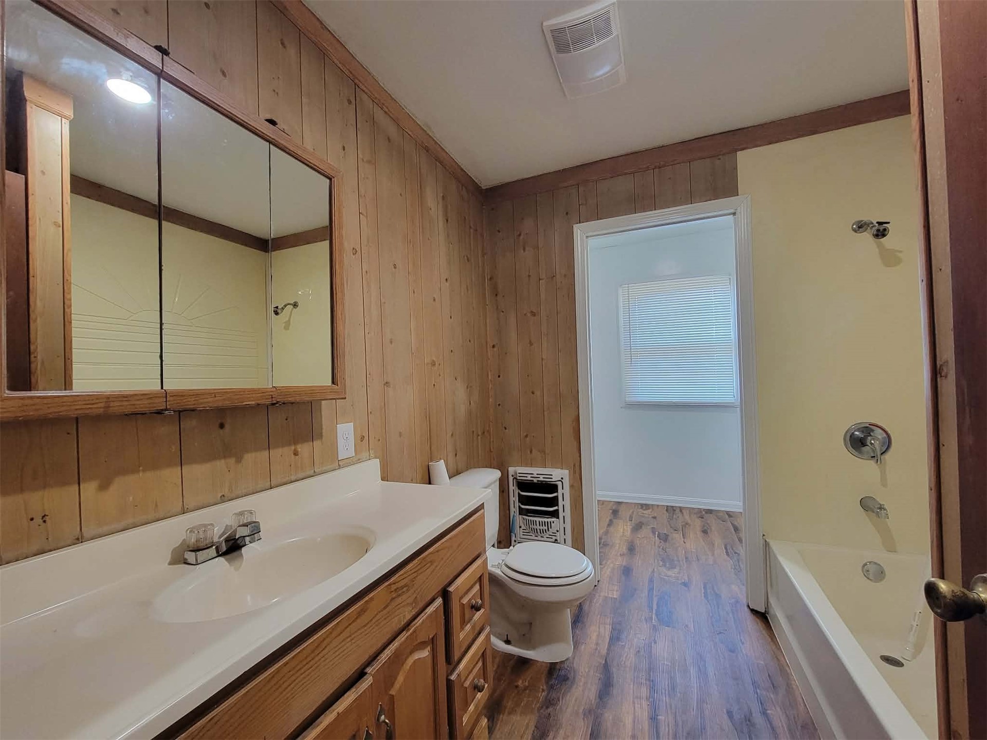 3540 E Cherokee Avenue Property Photo 13
