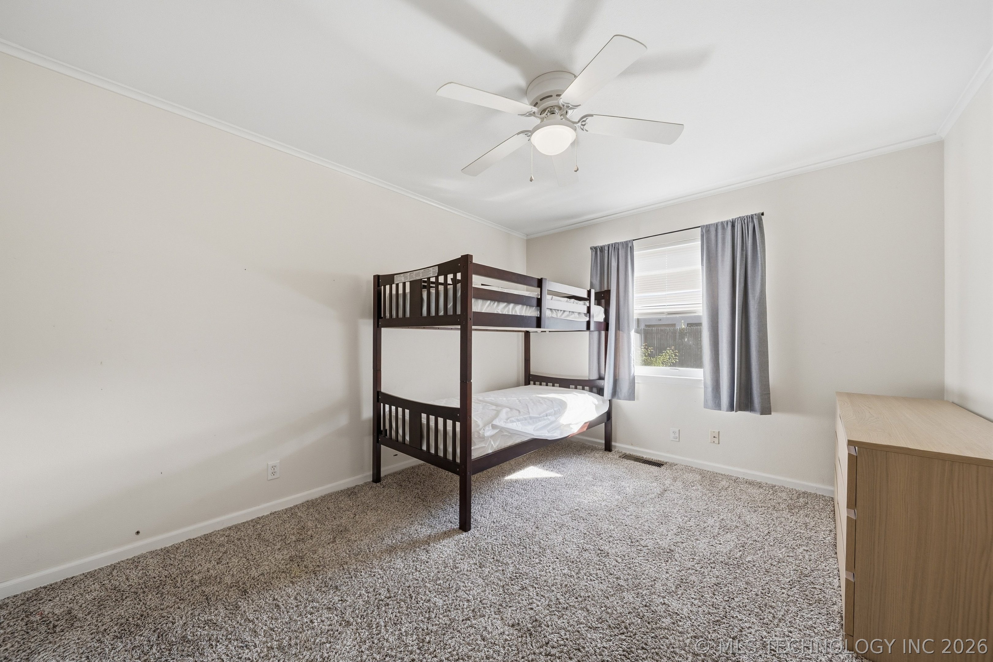 6127 S Victor Avenue Property Photo 27