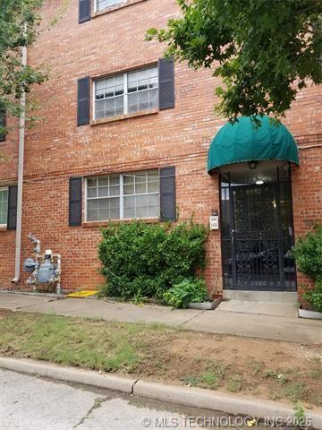 1739 S Peoria Avenue 39 Property Photo 2