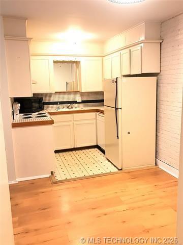 1739 S Peoria Avenue 39 Property Photo 5