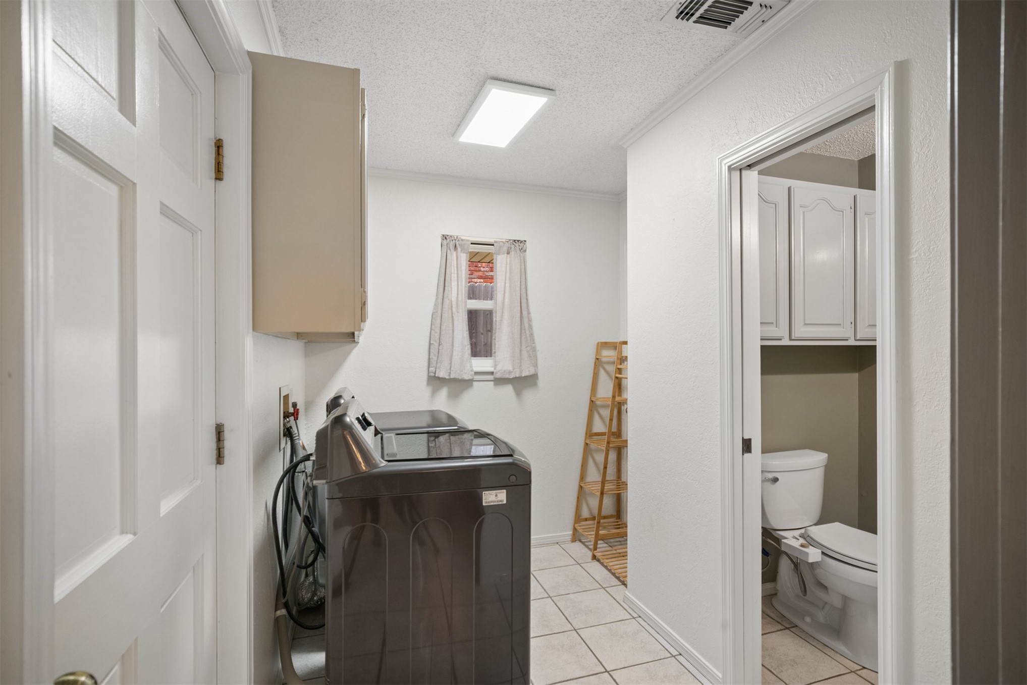 5839 E 78th Place Property Photo 34