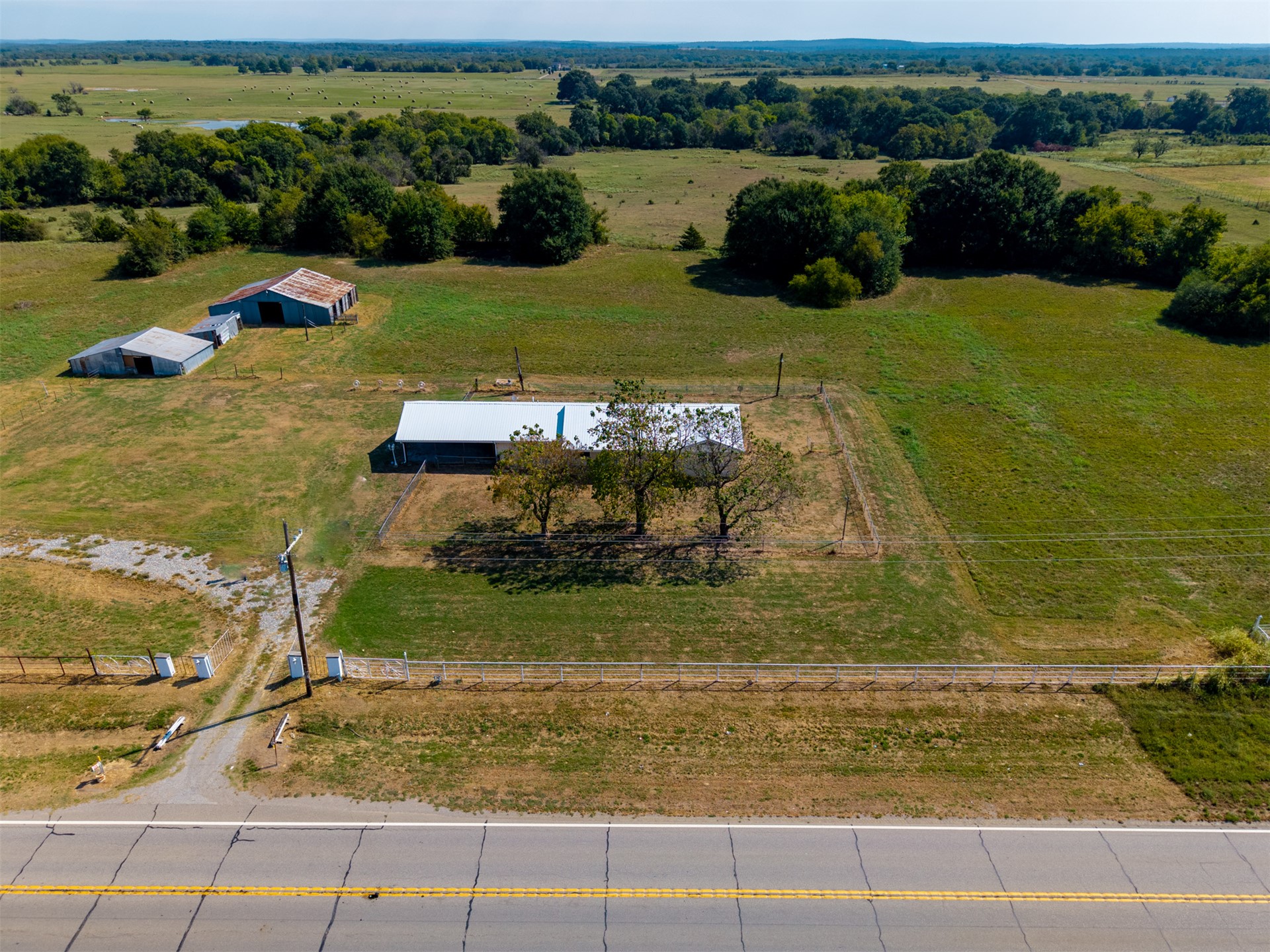 17248 Lake Highway Property Photo 11