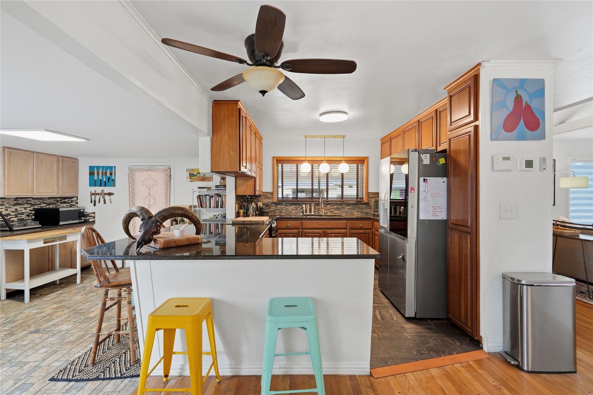 1734 S Erie Avenue Property Photo 8
