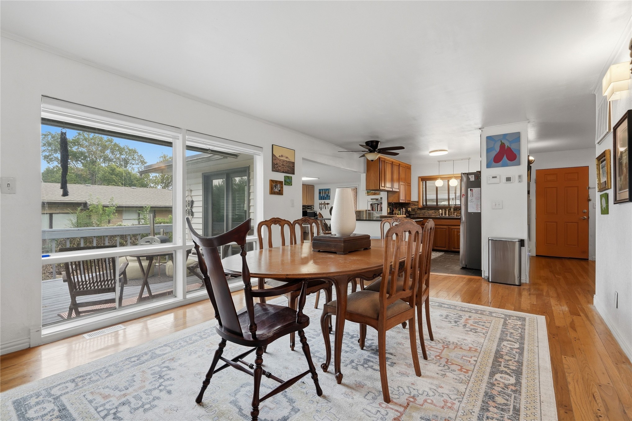 1734 S Erie Avenue Property Photo 16