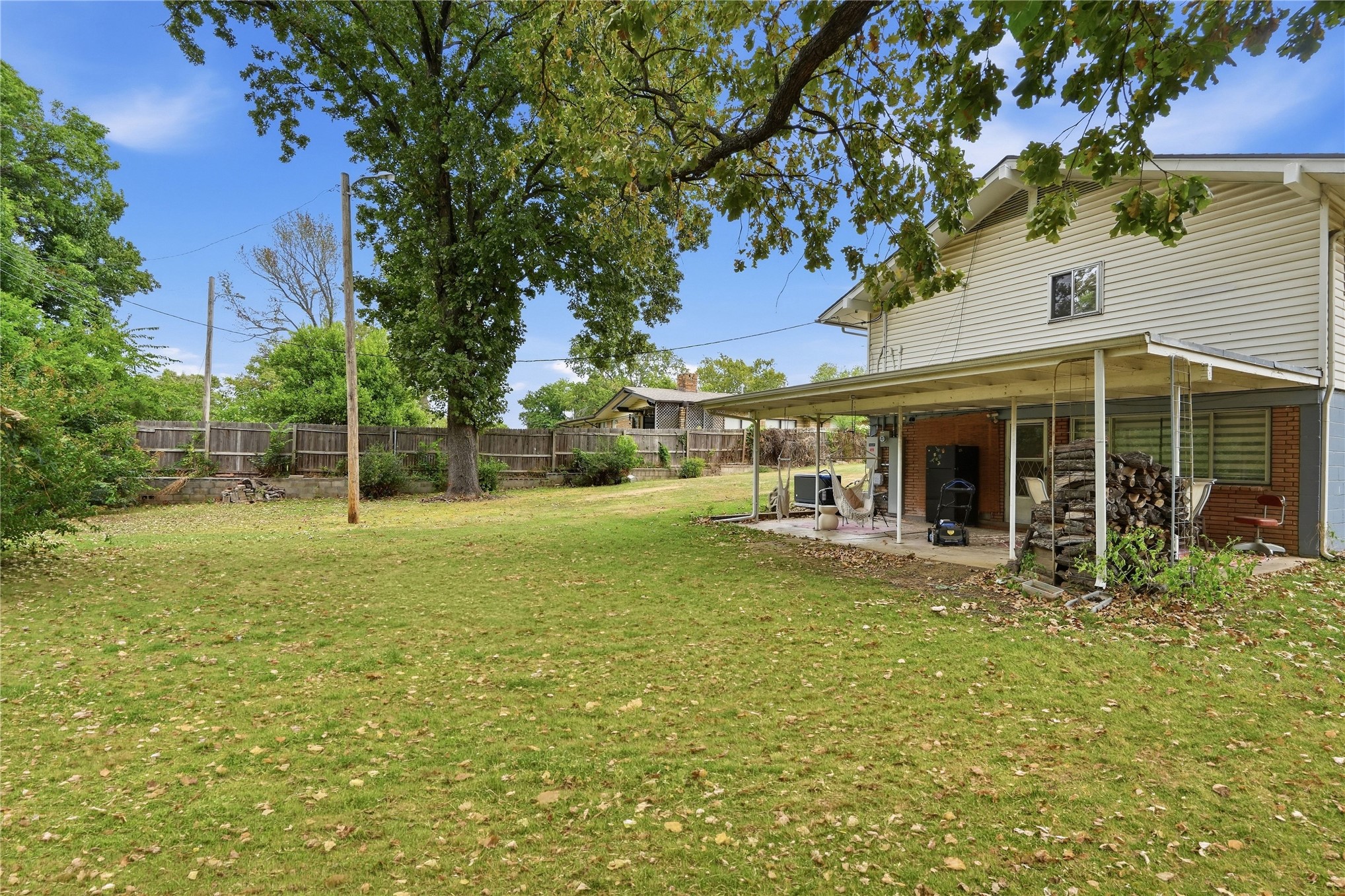 1734 S Erie Avenue Property Photo 38