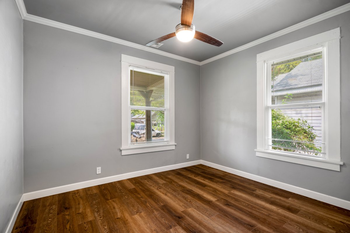 407 S Wheeling Avenue Property Photo 18