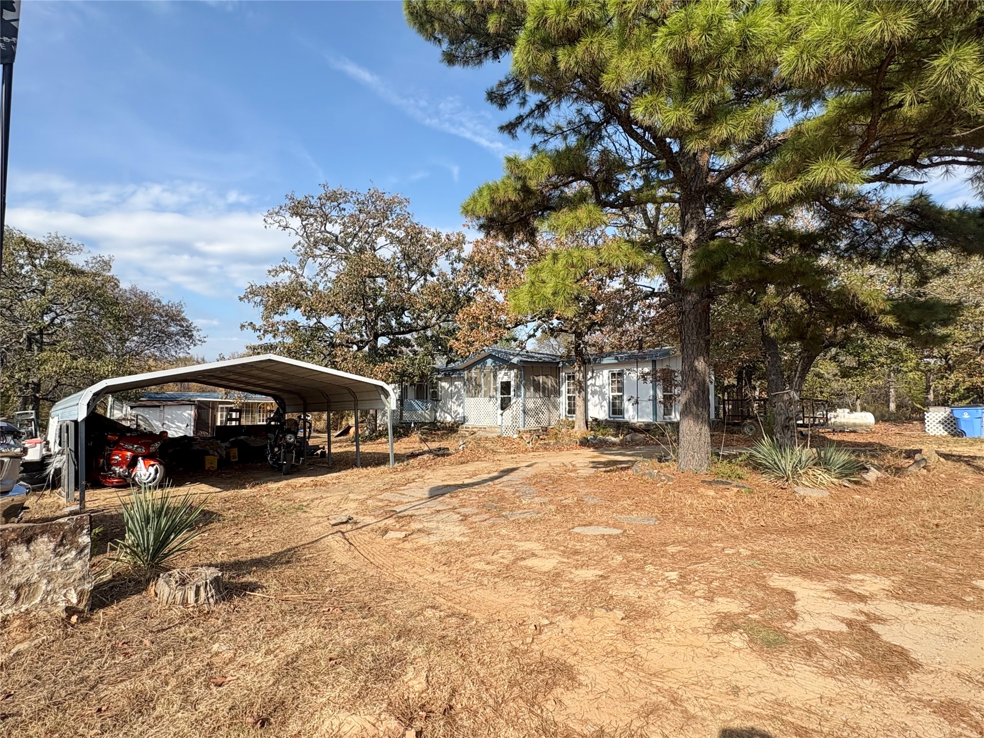 825 Bus Loop Road Property Photo 1
