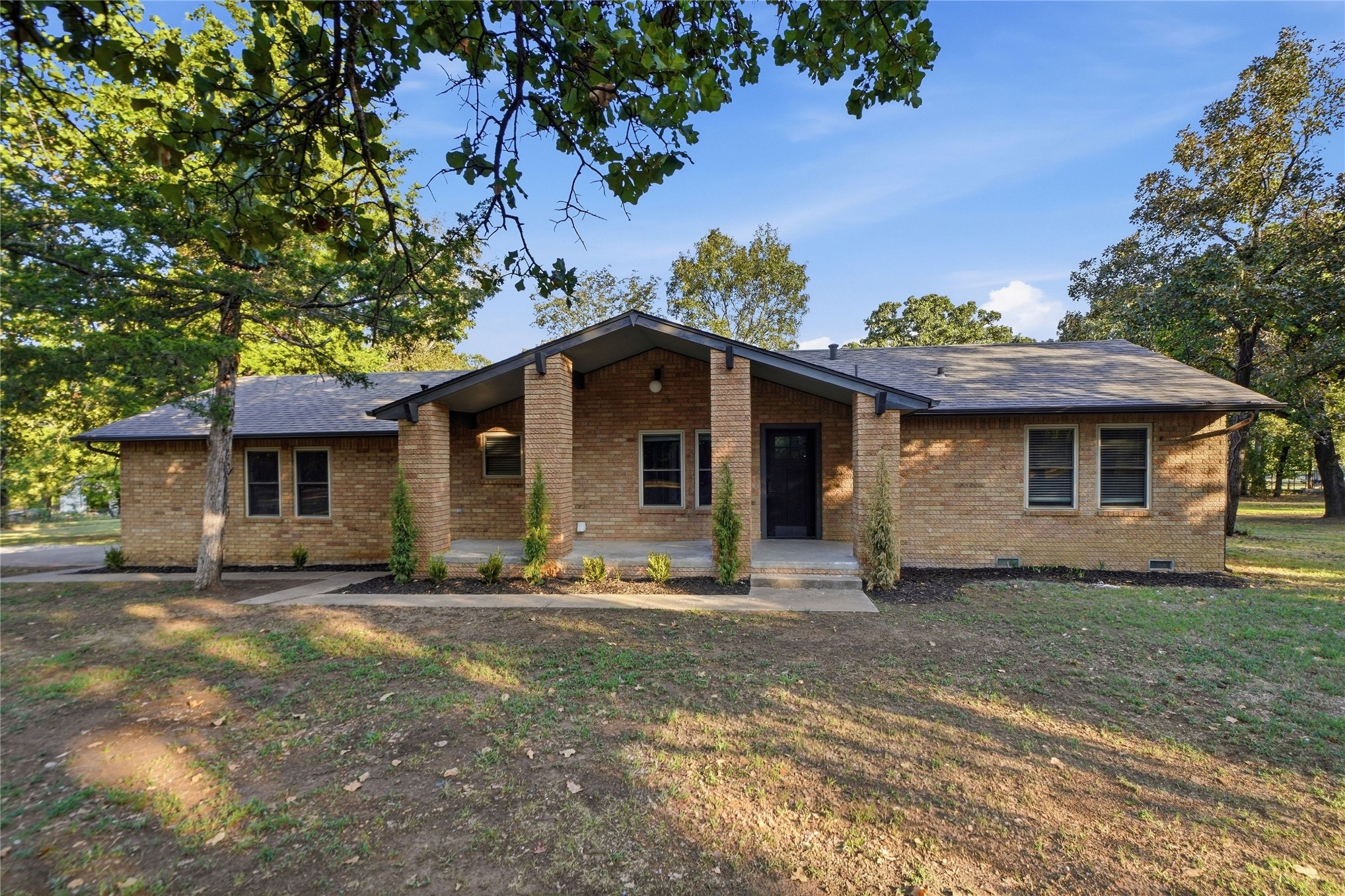11265 Ferguson Road Property Photo 1