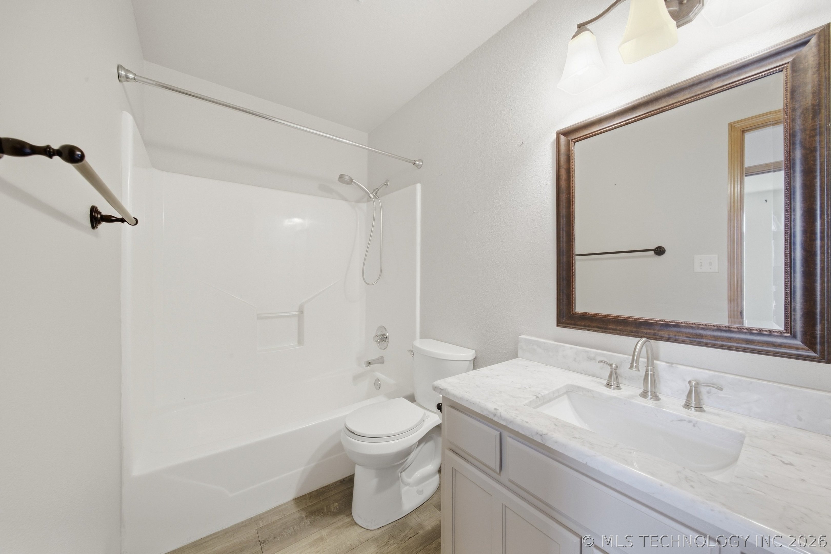 11924 N 107th East Place Property Photo 20