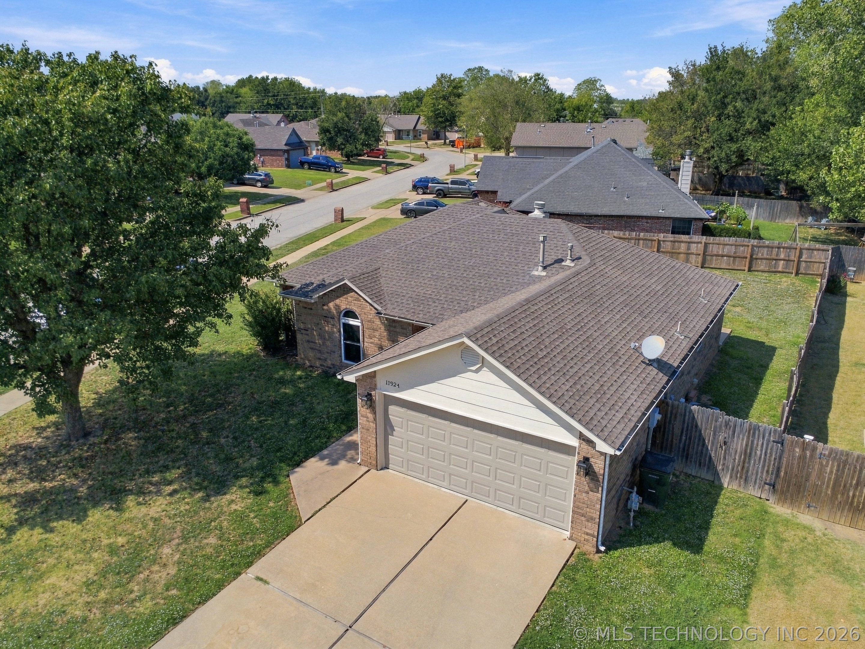 11924 N 107th East Place Property Photo 35
