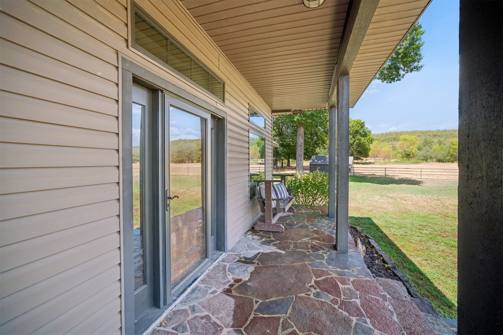 21540 E State Highway 31 Property Photo 5