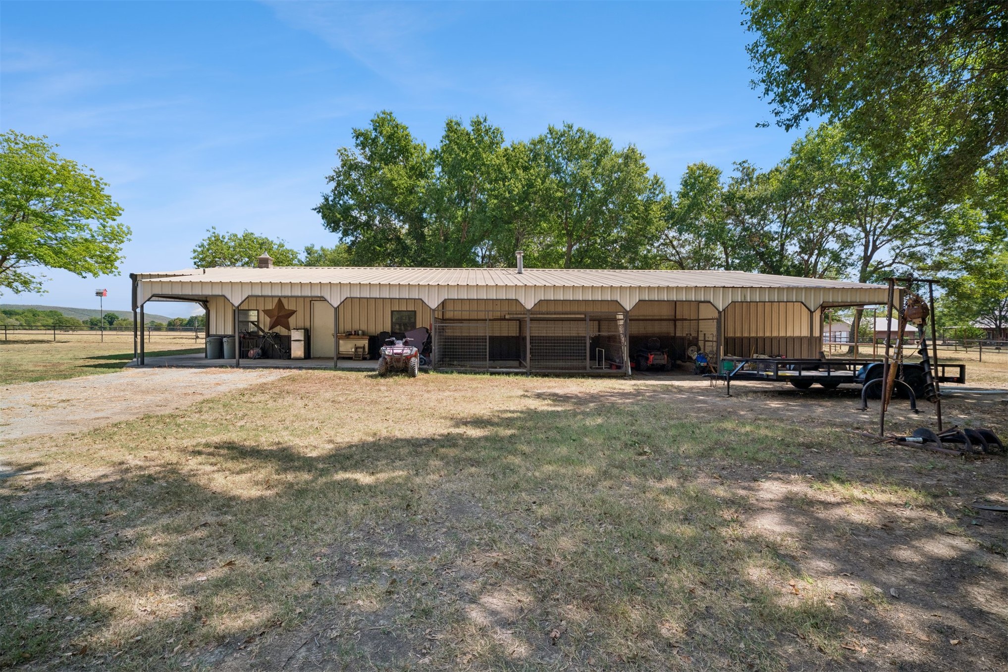 21540 E State Highway 31 Property Photo 56