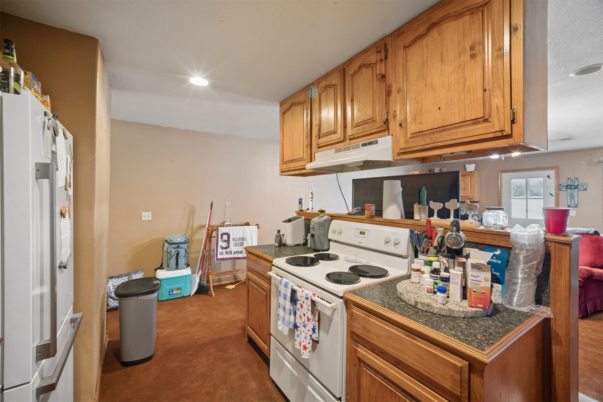 21540 E State Highway 31 Property Photo 65