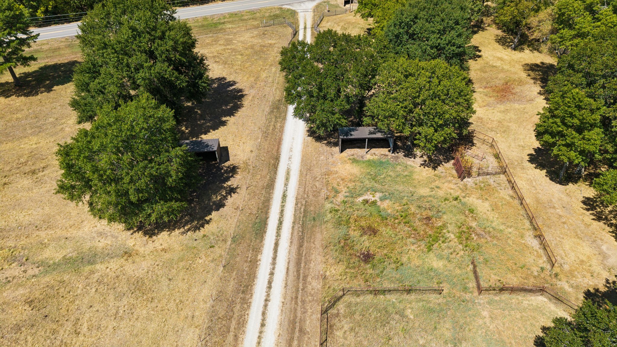 21540 E State Highway 31 Property Photo 97
