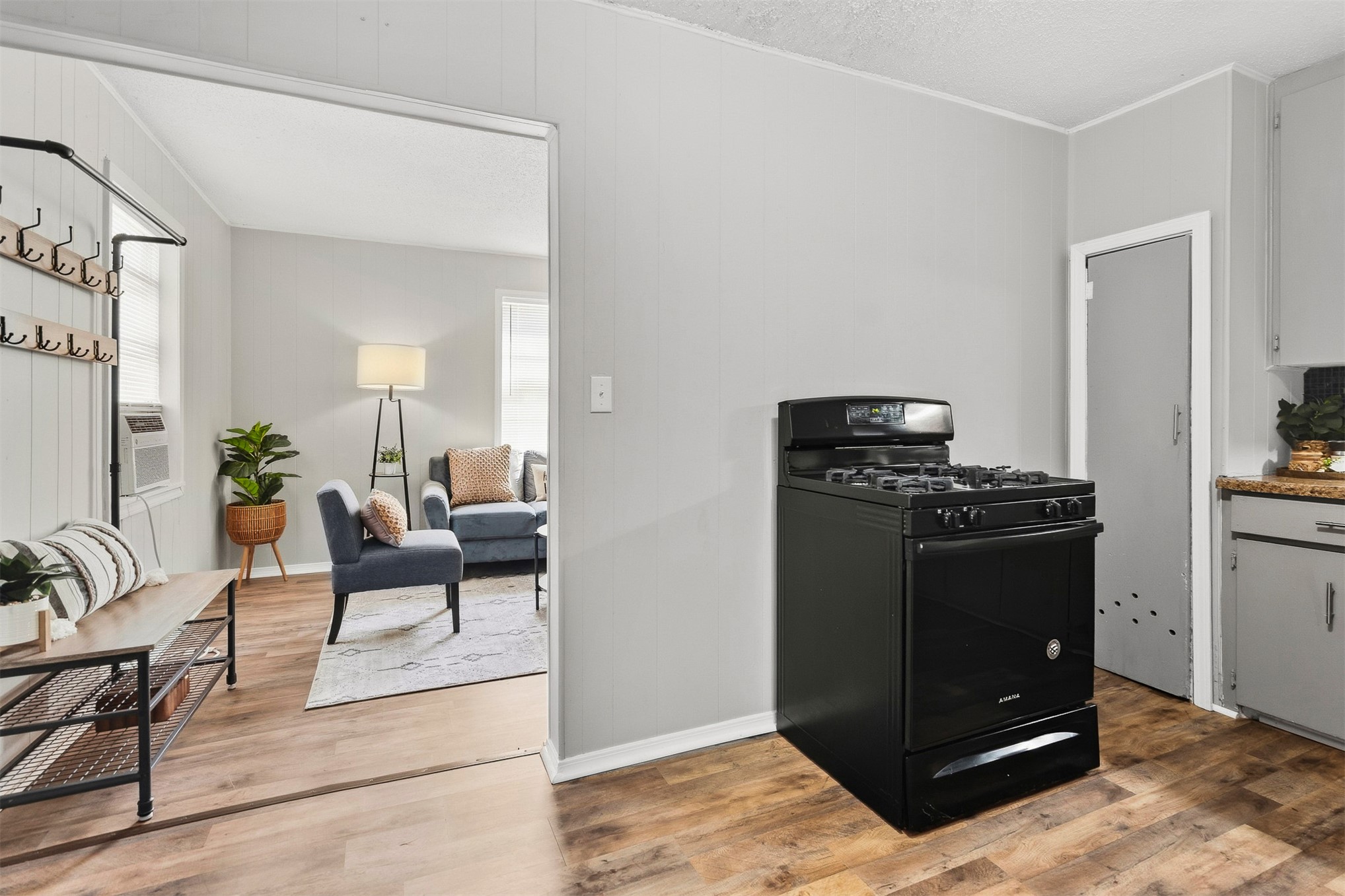 1005 Se B Street Property Photo 10