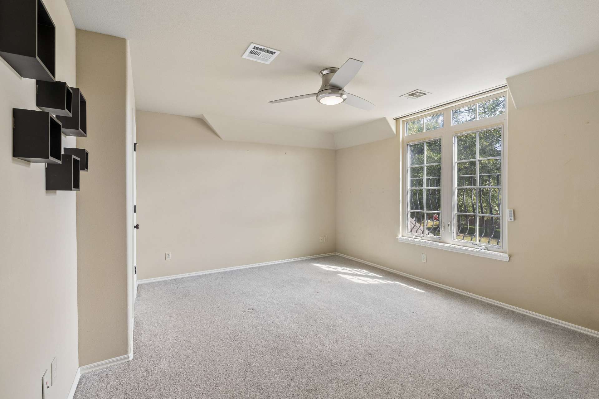 10528 S 91st East Avenue Property Photo 46
